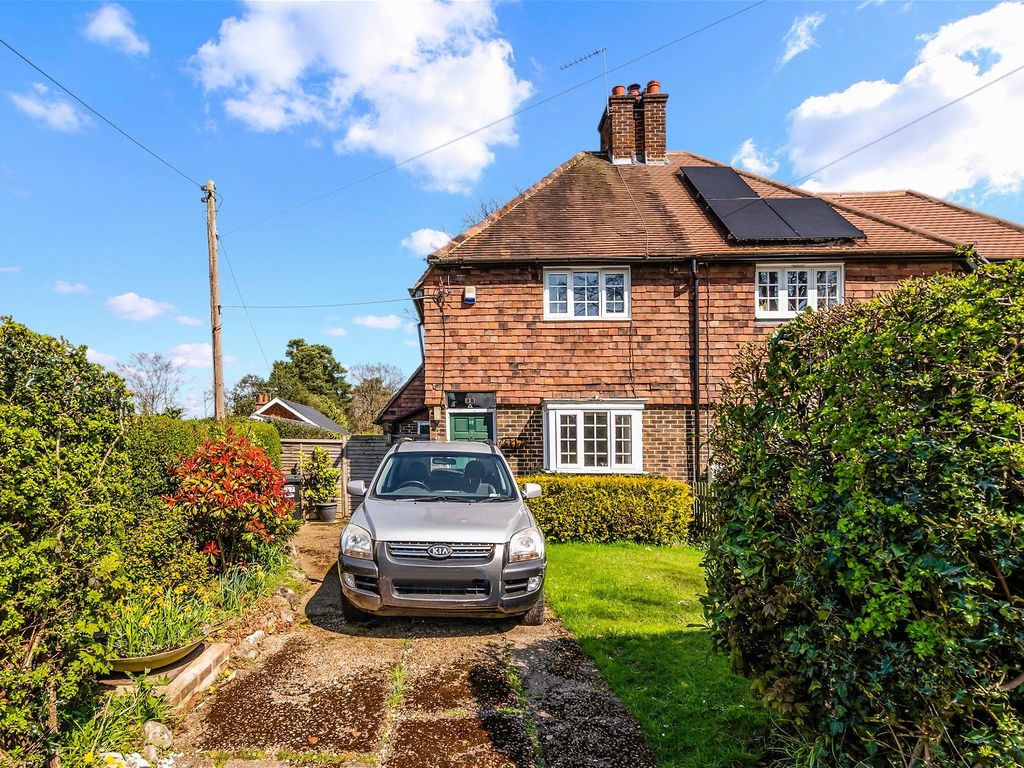 2 bed semidetached house for sale in Chaldon Common Road, Chaldon