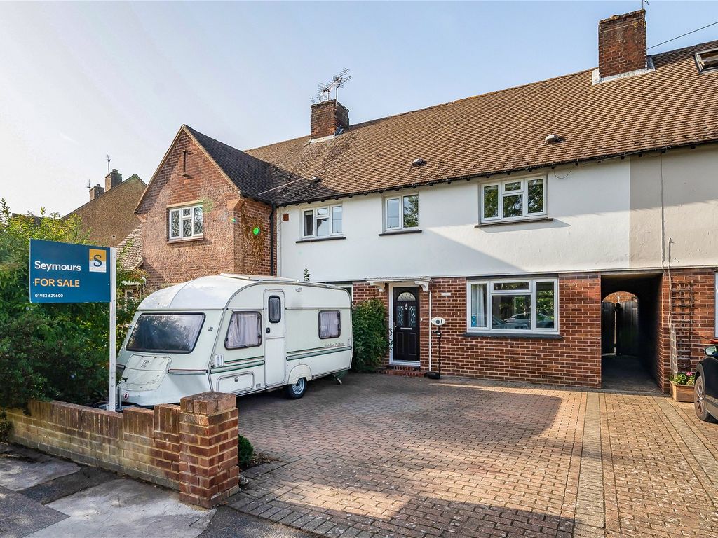 4 bed terraced house for sale in Hersham, Surrey KT12, £625,000 Zoopla