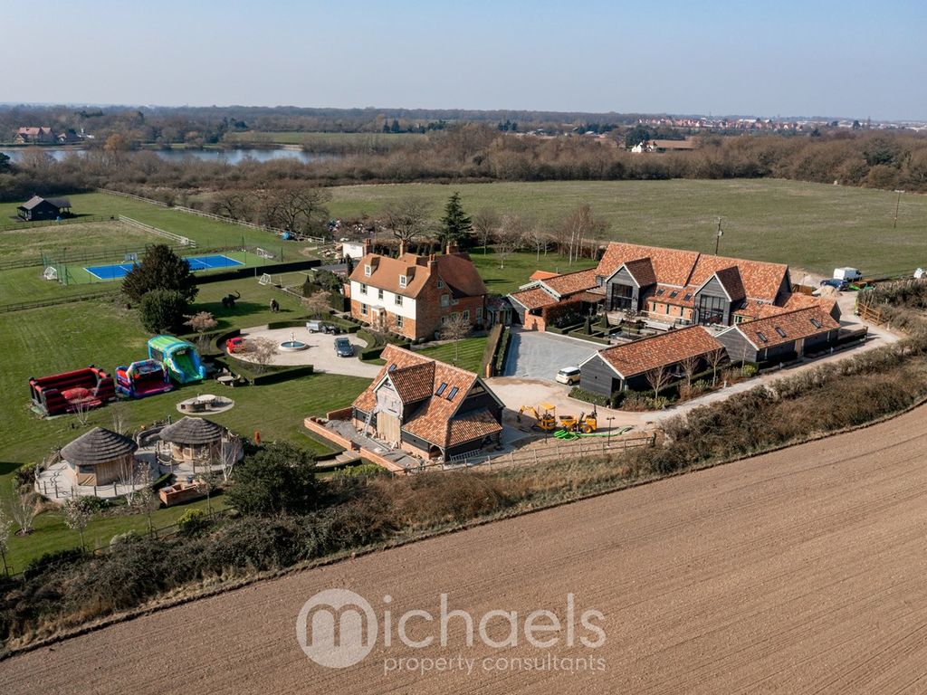 8 bed detached house for sale in Lodge Lane, Ardleigh, Colchester CO7