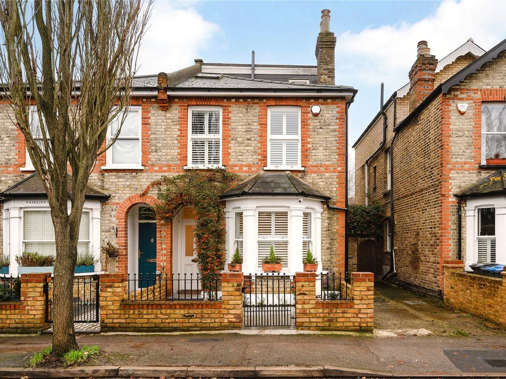 5 bed semidetached house for sale in Gordon Road, Kingston Upon Thames