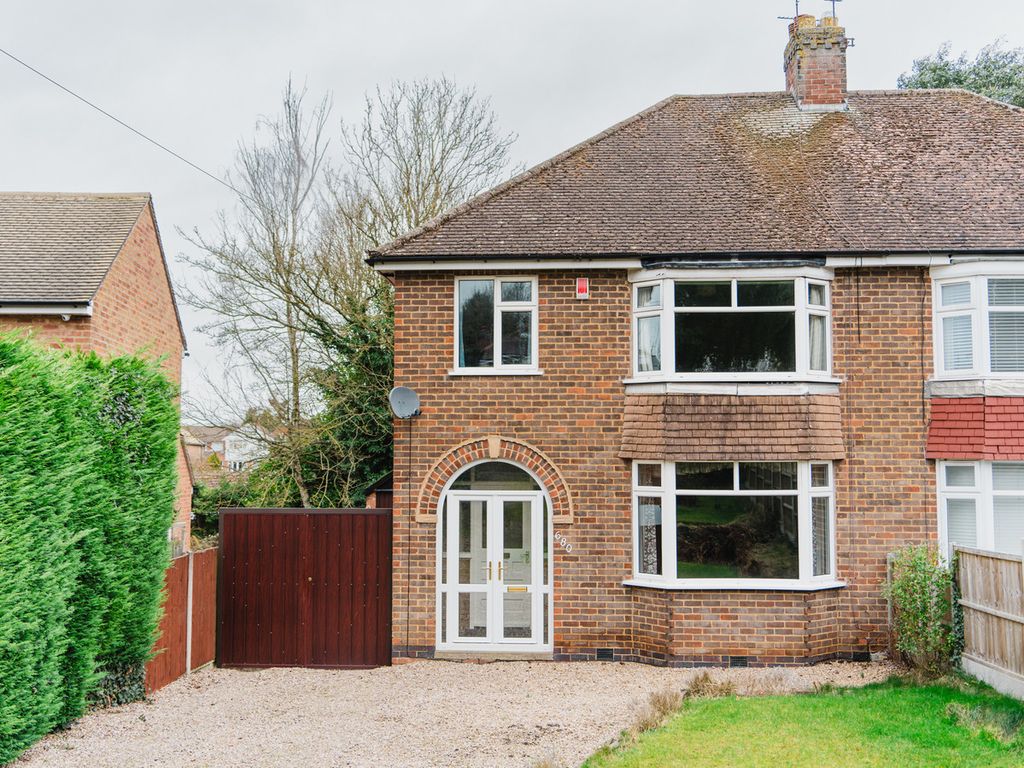3 bed semidetached house for sale in Uppingham Road, Thurnby LE7, £