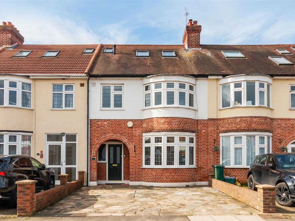 4 bed terraced house for sale in Belmont Avenue, New Malden KT3, £