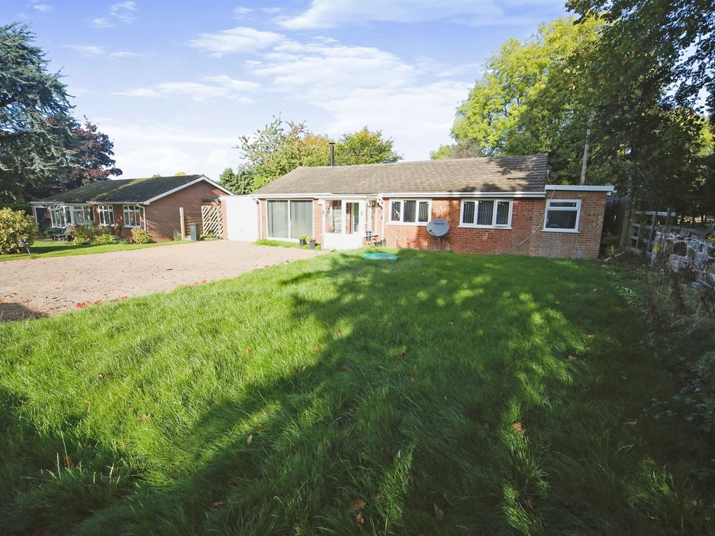 3 bed detached bungalow for sale in Church Lane, Bickenhill, Solihull