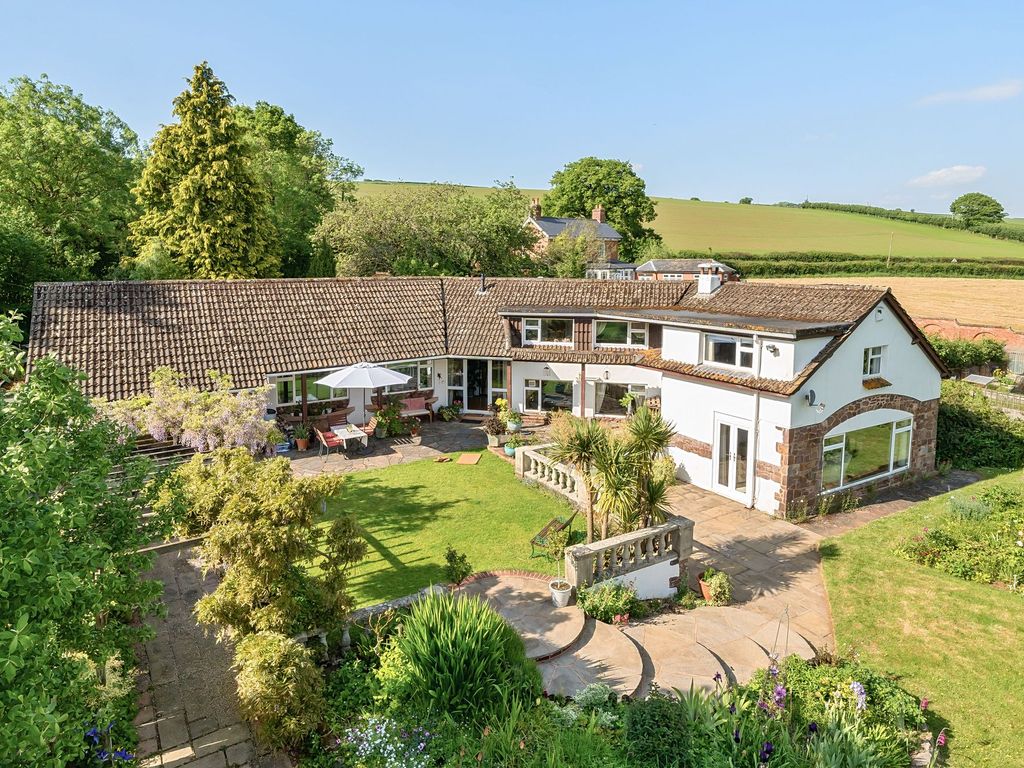 4 bed detached house for sale in Silverton, Exeter EX5, £650,000 Zoopla