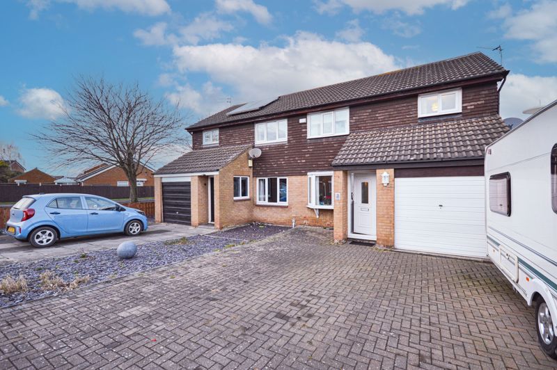 3 bed semidetached house for sale in Dunkeld Close, Blyth NE24, £170,000 Zoopla