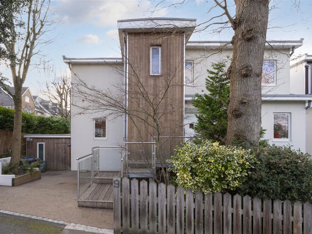 Seymour Road, London SW19  