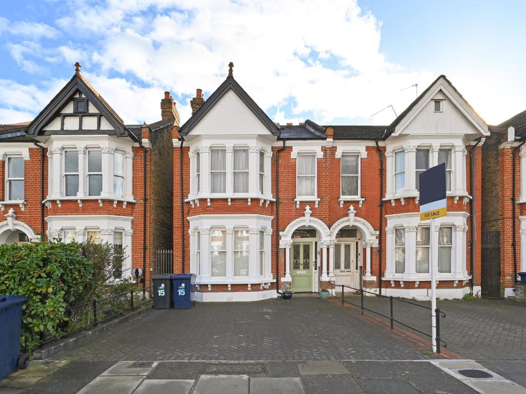 2 bed flat for sale in Egerton Gardens, London W13, £635,000 Zoopla