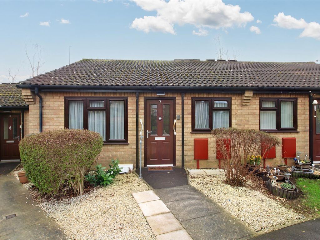 2 bed terraced bungalow for sale in Jasmine Close, Bridge Green, Strelley, Nottingham NG8 Zoopla