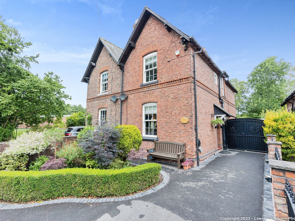 3 bed semidetached house for sale in Rutland Lane, Sale, Greater Manchester M33 Zoopla