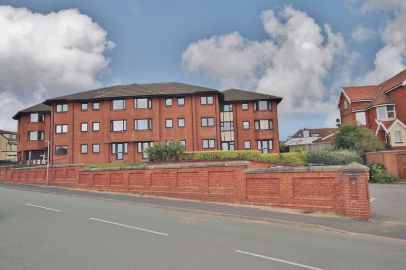 1 bed property for sale in Cromer Court, Alderley Road, Hoylake, Wirral