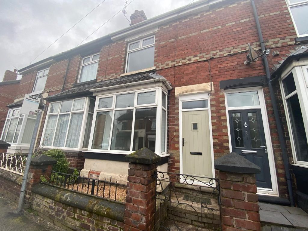3 bed terraced house to rent in Uttoxeter Road, Blythe Bridge, StokeOn