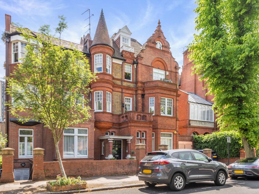 Eton Avenue Belsize Park London NW3