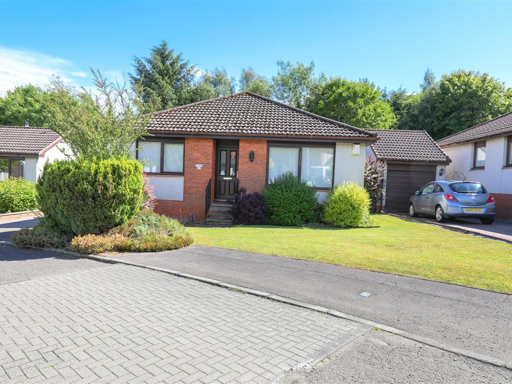 4 bed detached bungalow for sale in John Knox Gardens, Glenrothes KY7