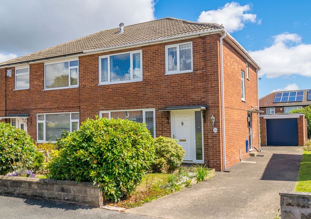 3 bed semidetached house for sale in Fairfield Avenue, Ossett WF5 Zoopla