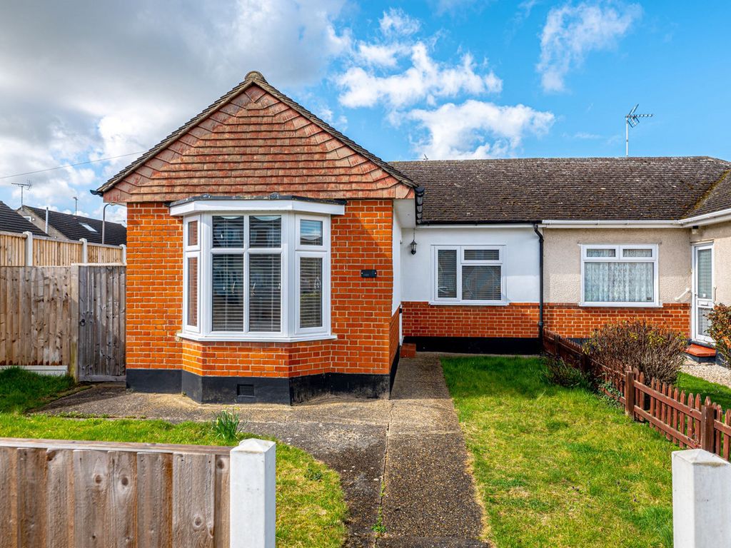 2 bed semidetached house for sale in Greenways, Benfleet SS7 Zoopla