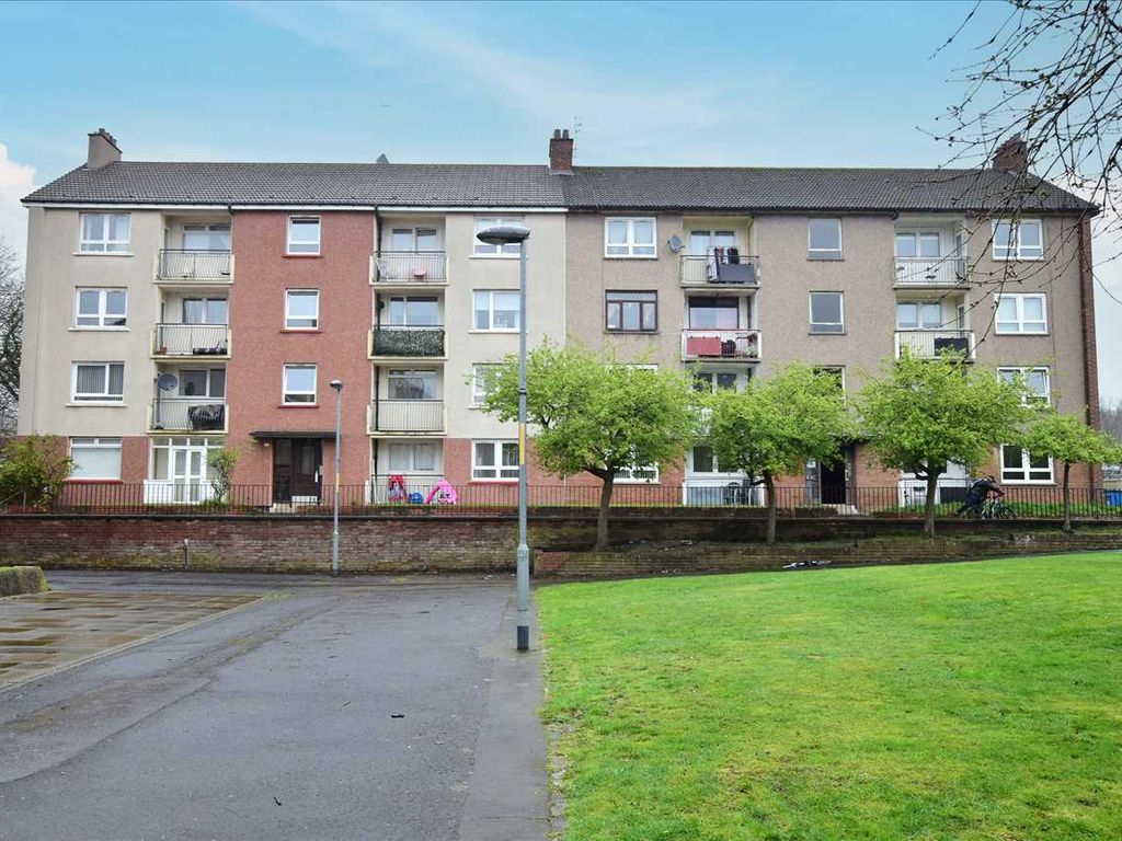 2 bed flat for sale in Armadale Court, Dennistoun, Glasgow G31, £