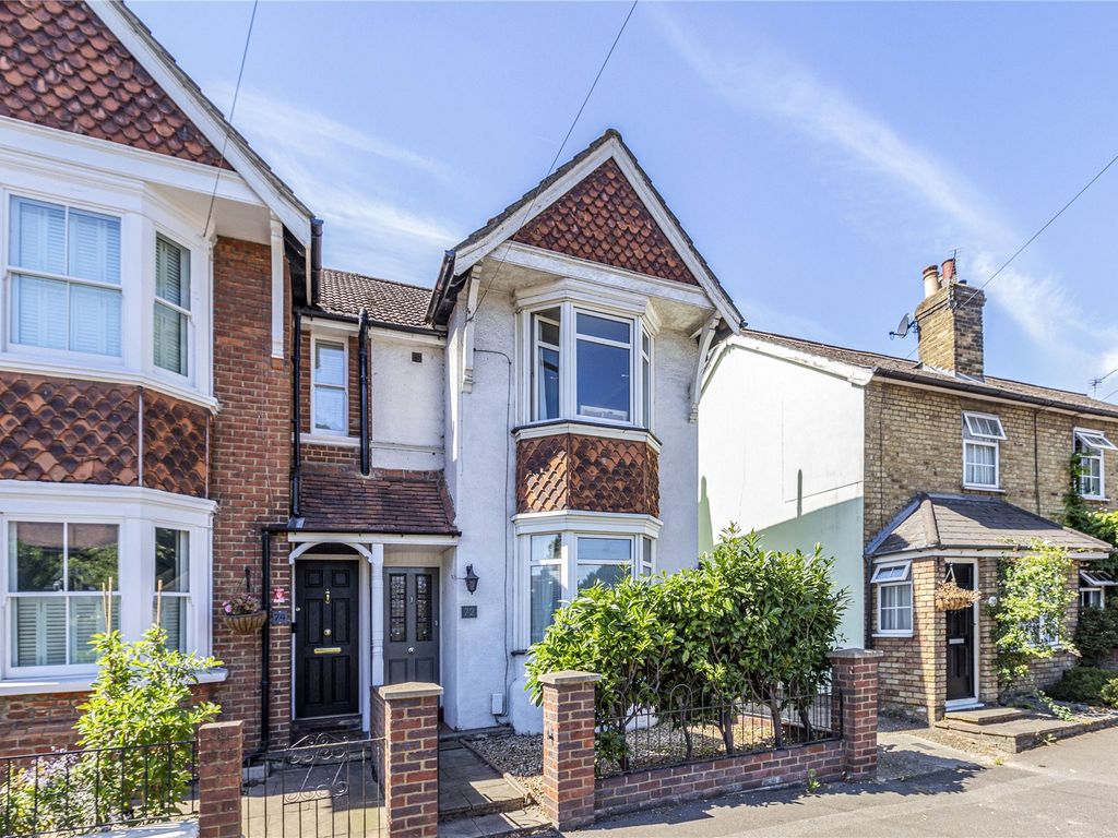 3 bed semidetached house for sale in Eastworth Road, Chertsey KT16