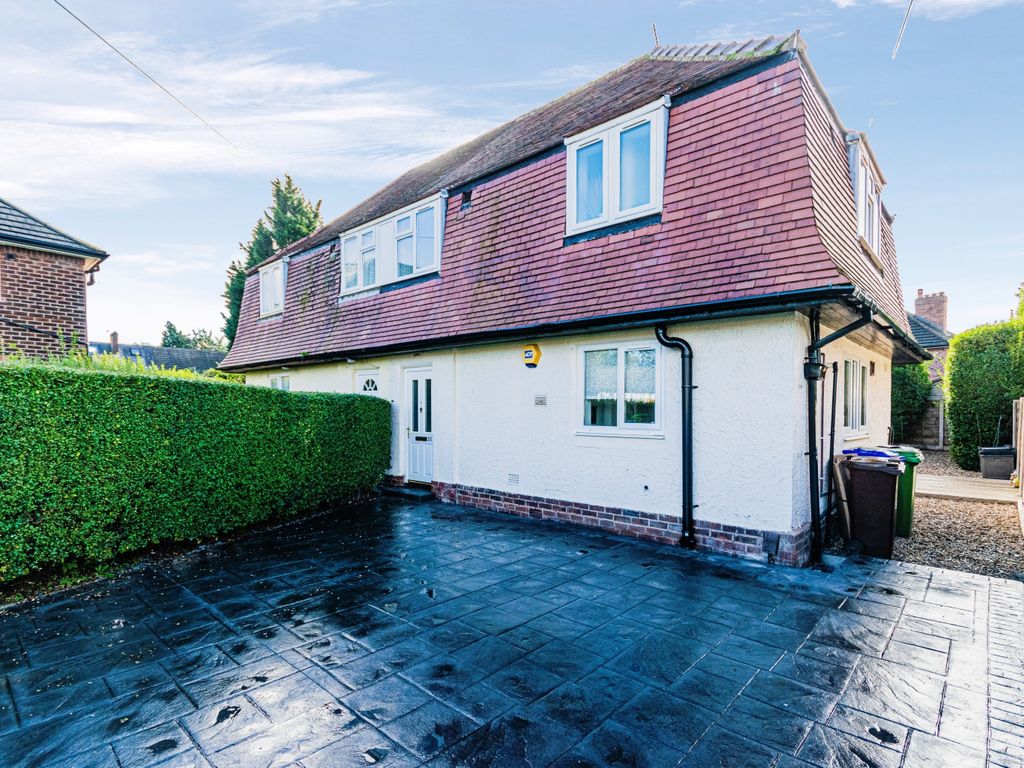 3 bed semidetached house for sale in Hillend Road, Manchester M23 Zoopla