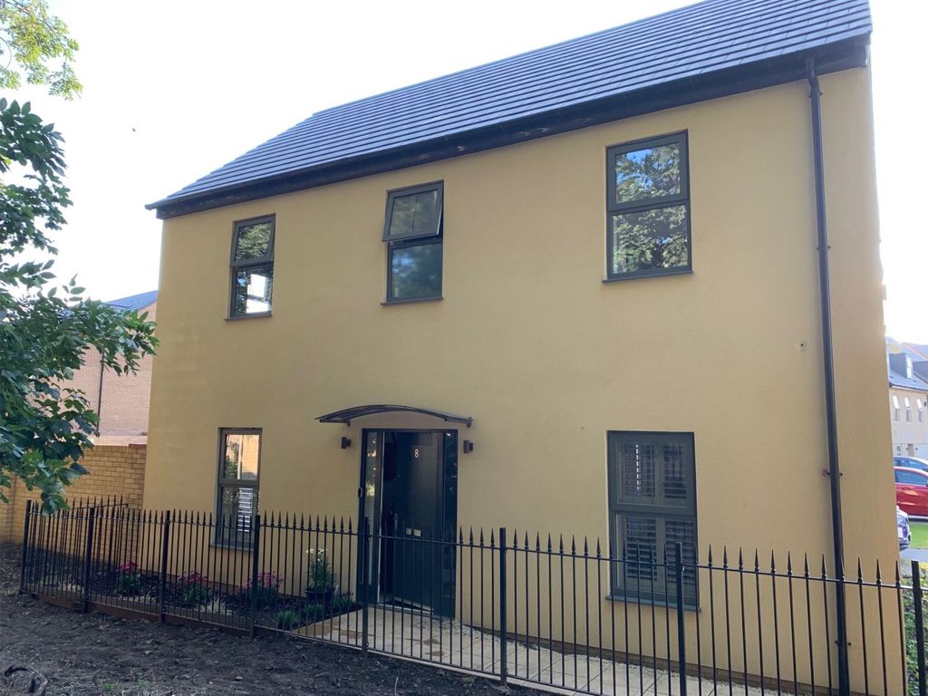 4 bed detached house for sale in Brefitt Close, Castleford WF10 Zoopla