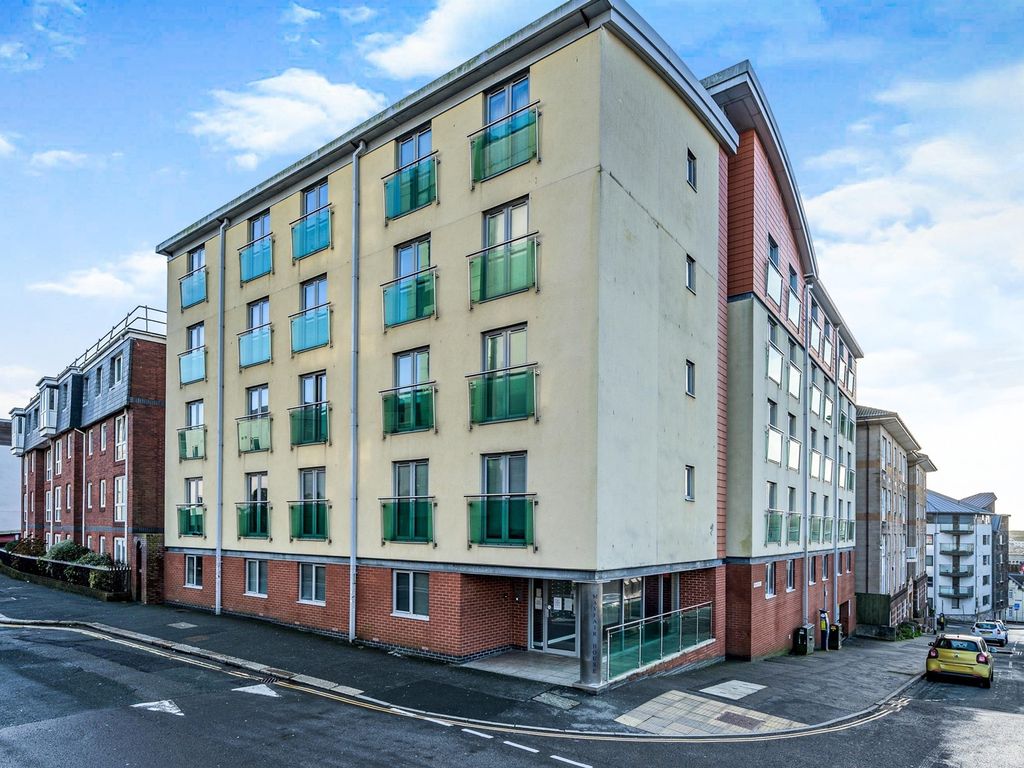 Regent Street, City Centre, Plymouth PL4  