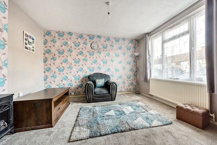 3 bed terraced house for sale in Croxdale Road, Borehamwood