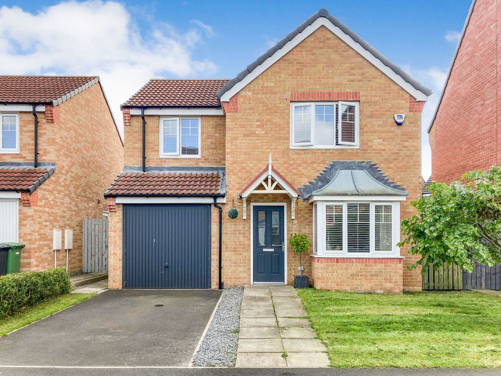 4 bed detached house for sale in Kirkharle Crescent, Ashington NE63, £