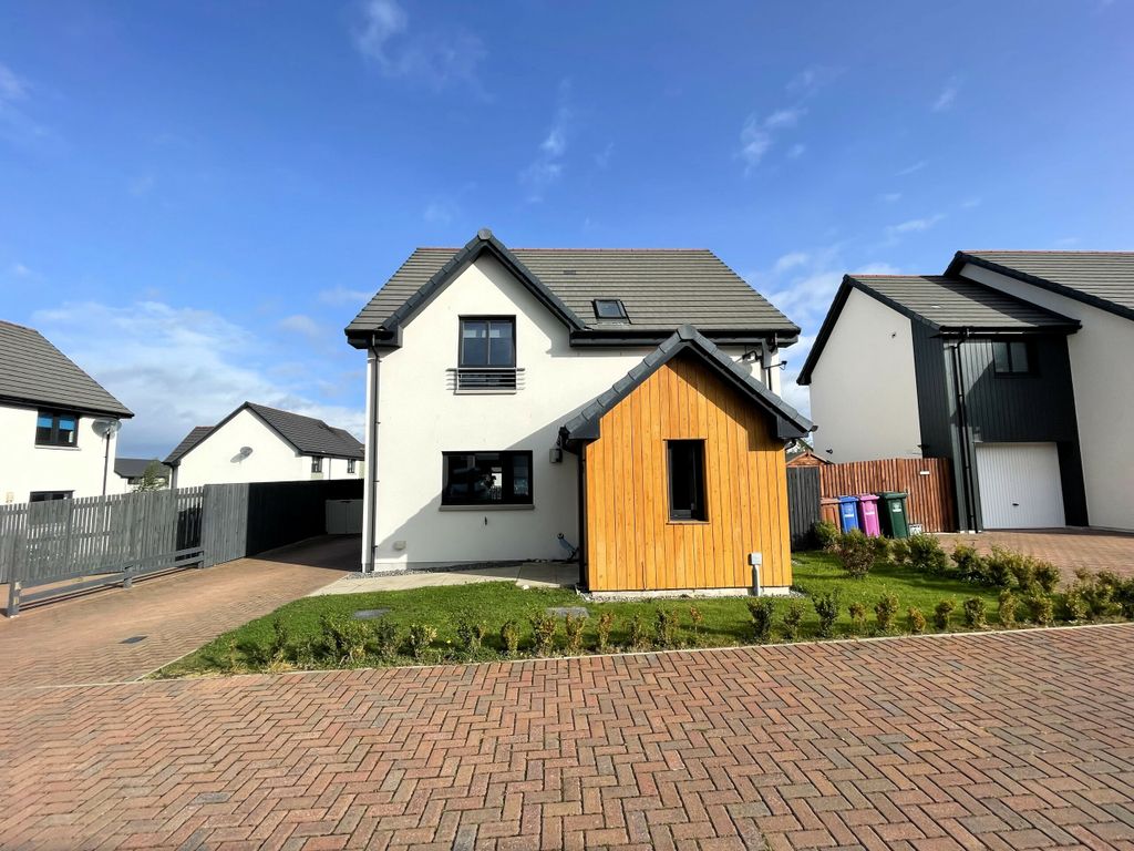 3 bed detached house for sale in 14 Cinchona Road, Forres, Morayshire
