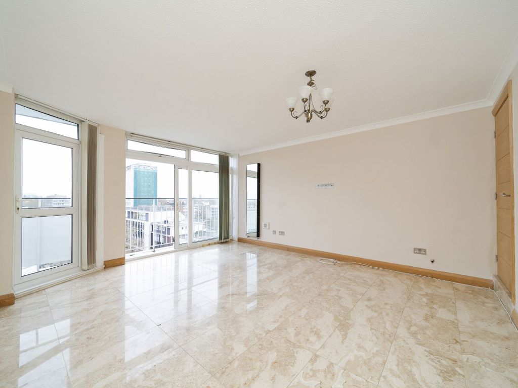 2 bed flat to rent in Notting Hill Gate, London W11, £2,999 pcm Zoopla