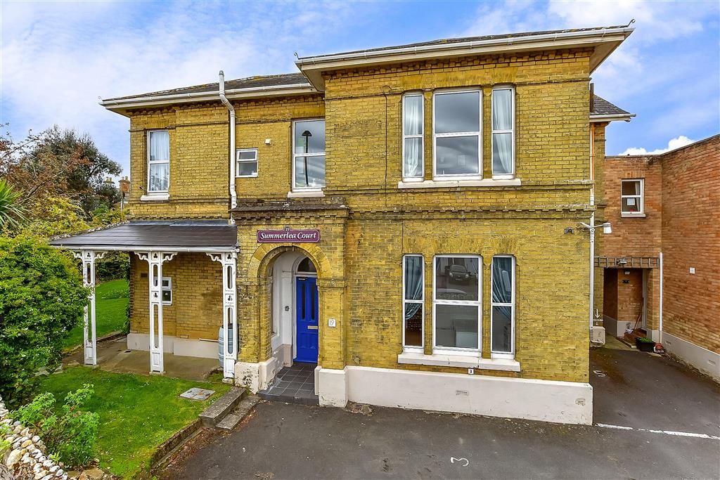 1 bed flat for sale in Broadway, Sandown, Isle Of Wight PO36, £120,000