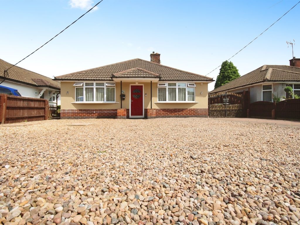 2 bed detached bungalow for sale in Burbages Lane, Ash Green, Coventry