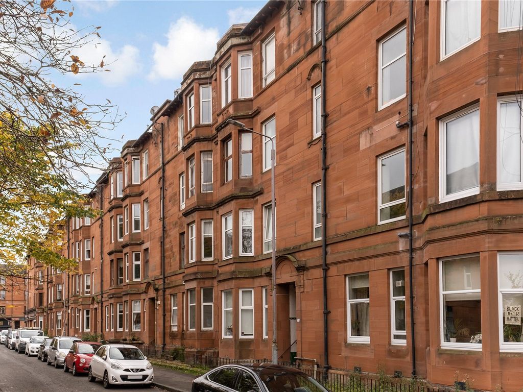1 bed flat for sale in Rannoch Street, Cathcart, Glasgow G44, £115,000