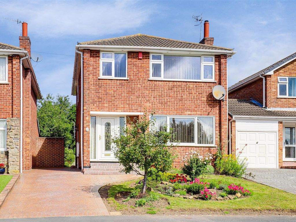 3 bed detached house for sale in Shaldon Close, Rise Park, Nottinghamshire NG5, £280,000 Zoopla