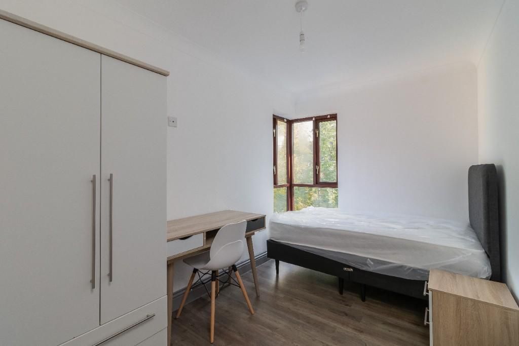 Room to rent in Garstang Road, Preston PR1 Zoopla