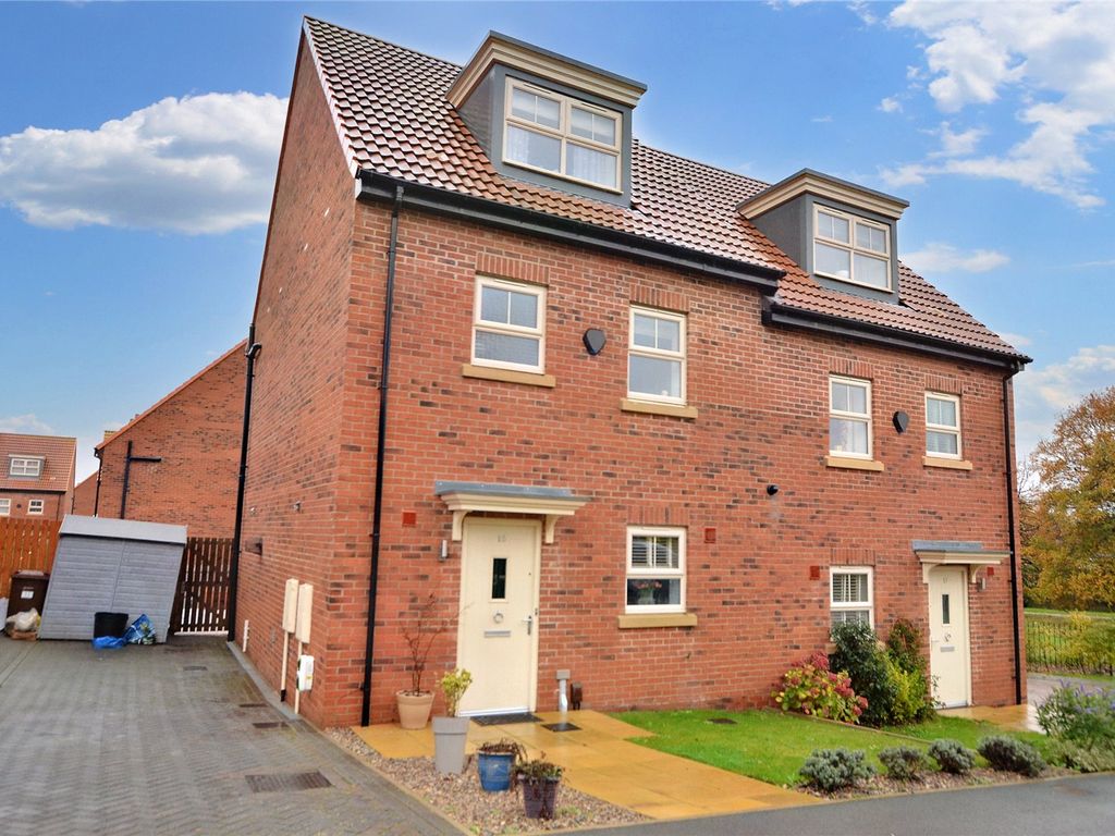 Asket Fold, Leeds, West Yorkshire LS14  