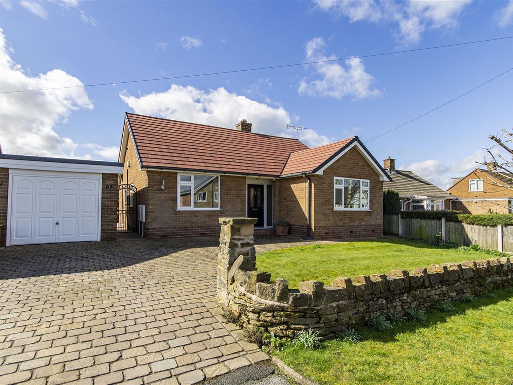 3 bed detached bungalow for sale in Guildford Avenue, Walton