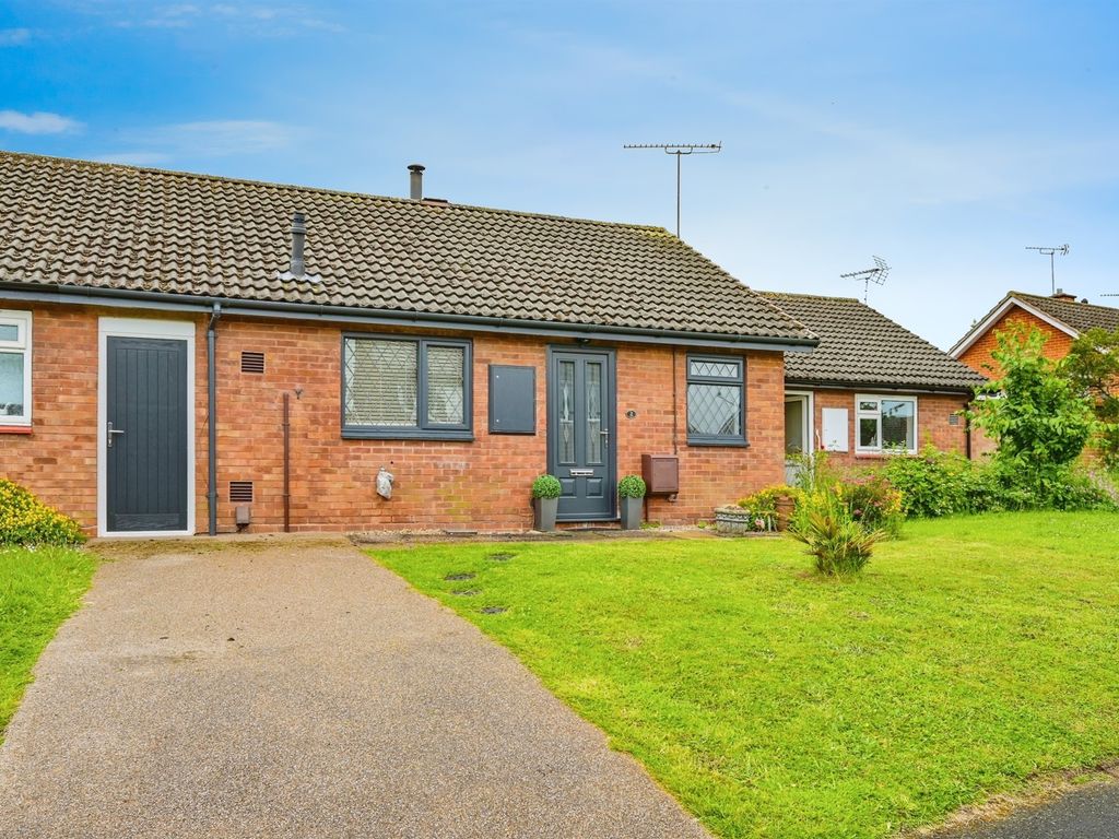 2 bed semidetached bungalow for sale in Dawes Close, Armitage, Rugeley