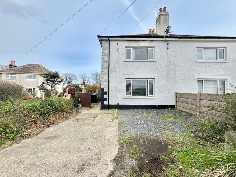 3 bed semidetached house for sale in Wimborne Road, Oakdale, Poole