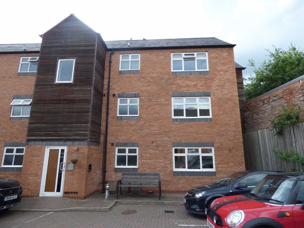 2 bed flat to rent in The Wharf, Diglis Road WR5 Zoopla