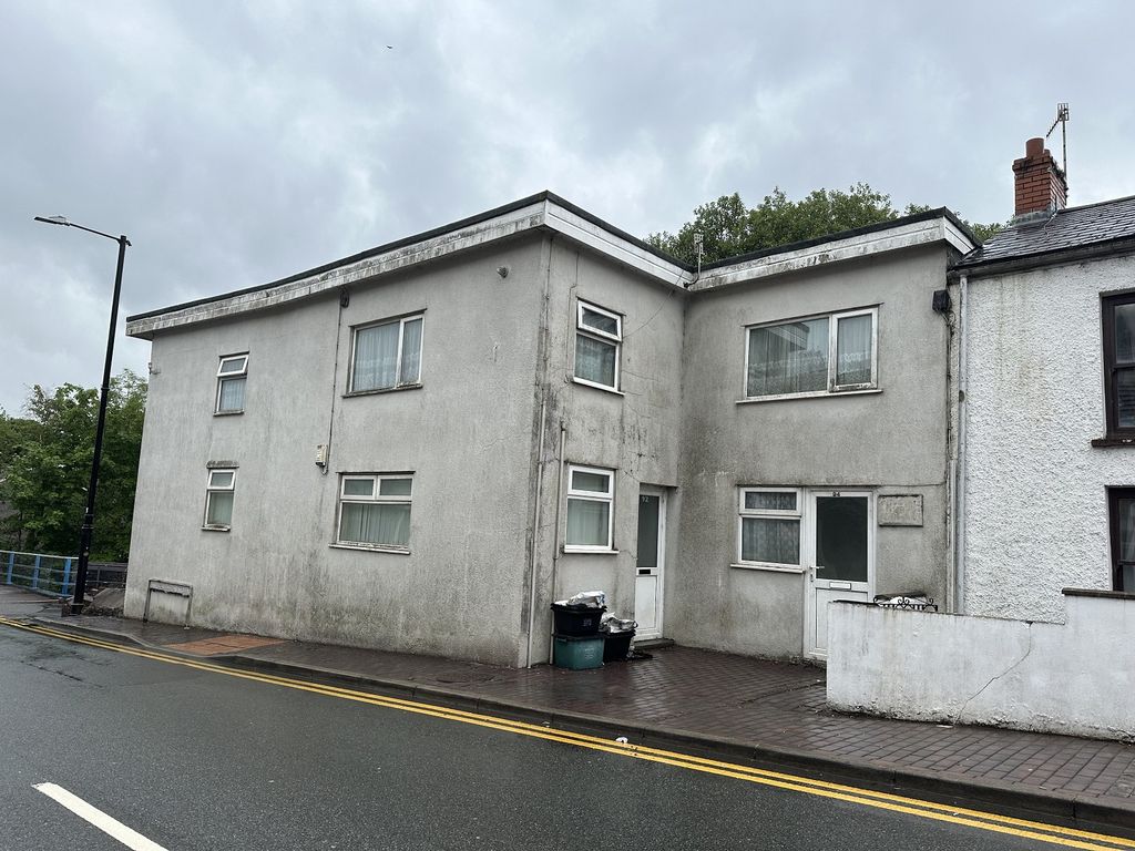 2 bed flat for sale in Commercial Street, Ystalyfera, Swansea. SA9 Zoopla