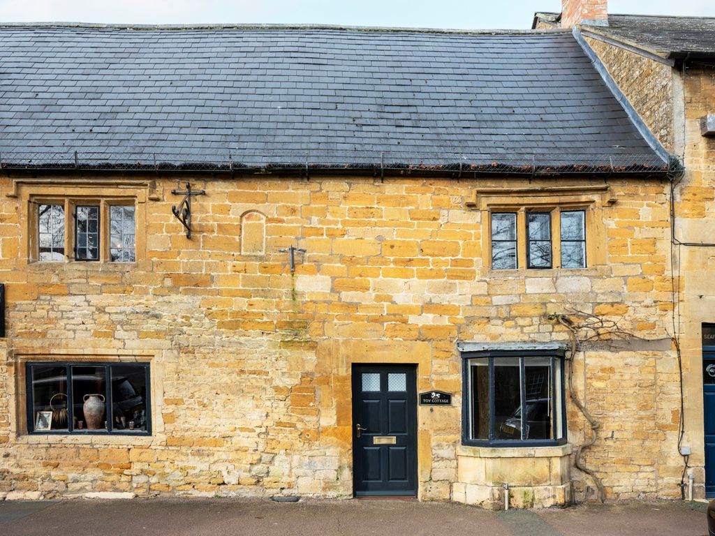 2 bed cottage to rent in High Street, MoretonInMarsh GL56 Zoopla