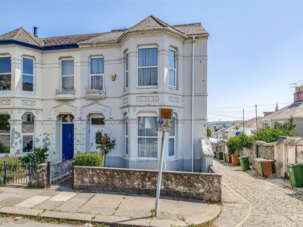 4 bed end terrace house for sale in Carlton Terrace, St Judes, Plymouth