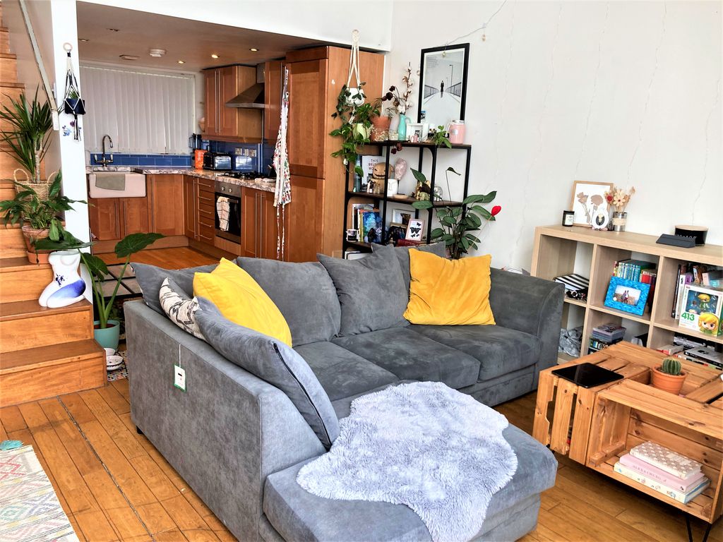 Express Buildings, 5 Luna Street, Manchester M4  