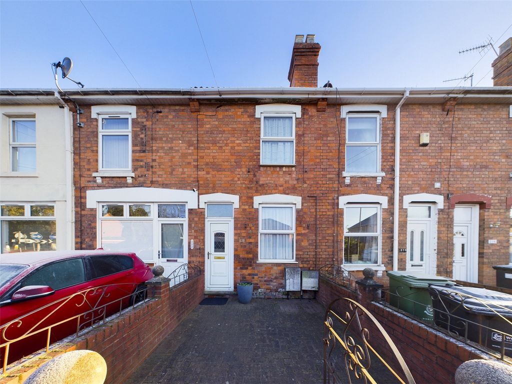 3 bed semidetached house for sale in Astwood Road, Worcester