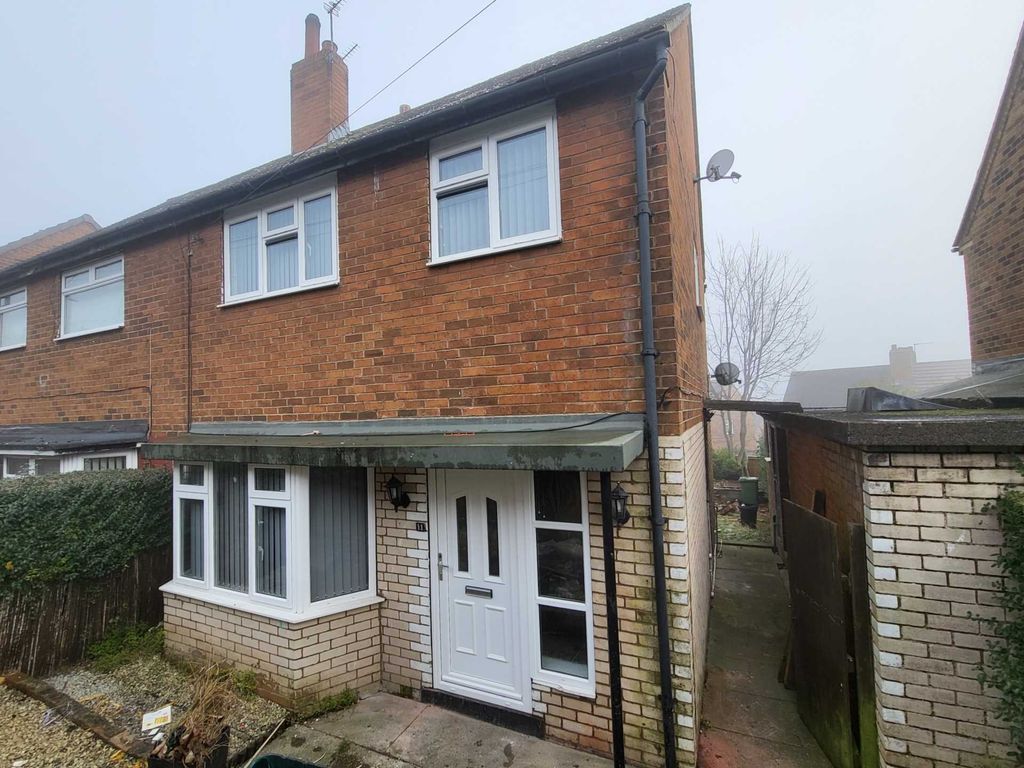 3 bed semidetached house to rent in Bank View, Dewsbury WF12 Zoopla