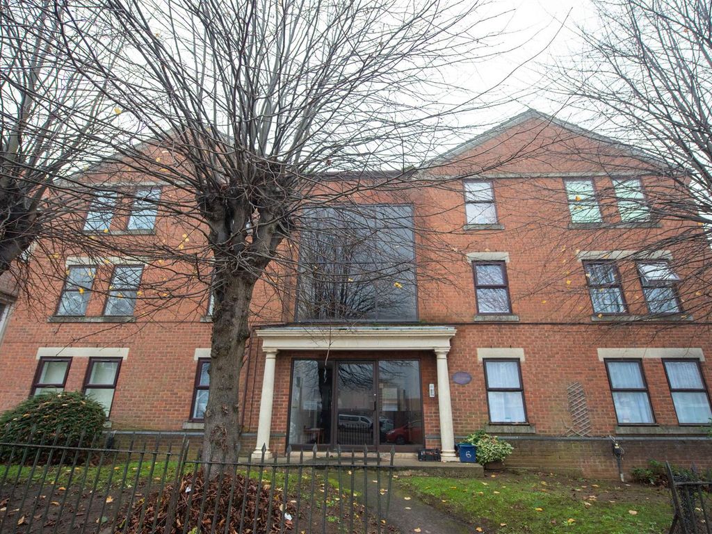 Arnold Road, Northampton NN2  