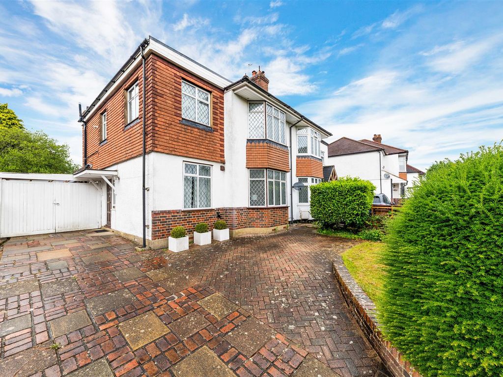 5 bed semidetached house for sale in Brighton Road, Banstead SM7 Zoopla