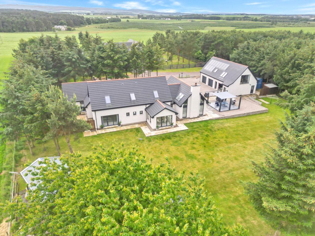 4 bed detached house for sale in Fernie House, Roseisle Elgin IV30, £