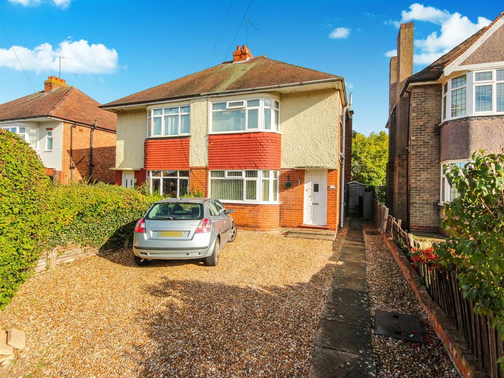 3 bed semidetached house for sale in Wymington Road, Rushden NN10 Zoopla