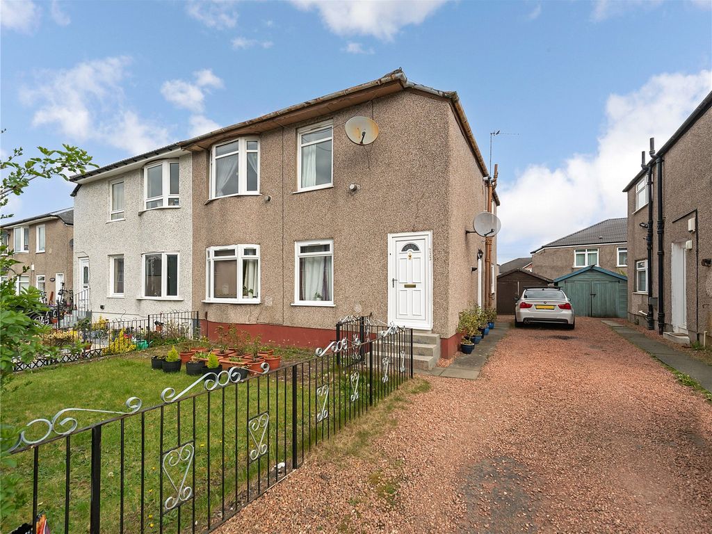 3 bed flat for sale in Kingsbridge Drive, Rutherglen, Glasgow, South