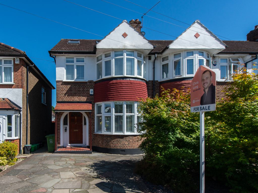 4 bed end terrace house for sale in Holmdale Road, Chislehurst, Kent